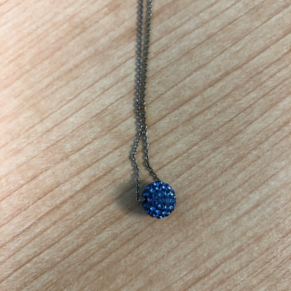 Swarovski crystal pendant necklace
